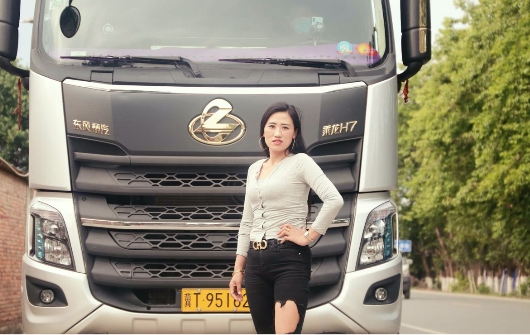 想知道最新上市乘龍H7 3.0上路表現(xiàn)？800公里長(zhǎng)測(cè)直播給你好看