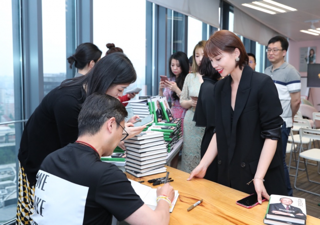 助力中國職業(yè)女性成長，優(yōu)客工場創(chuàng)始人毛大慶參與創(chuàng)辦“睿問女子學院”