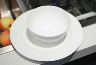 為了讓您洗個(gè)干凈清爽的碗，火星人U6水槽洗碗機(jī)操碎了心！