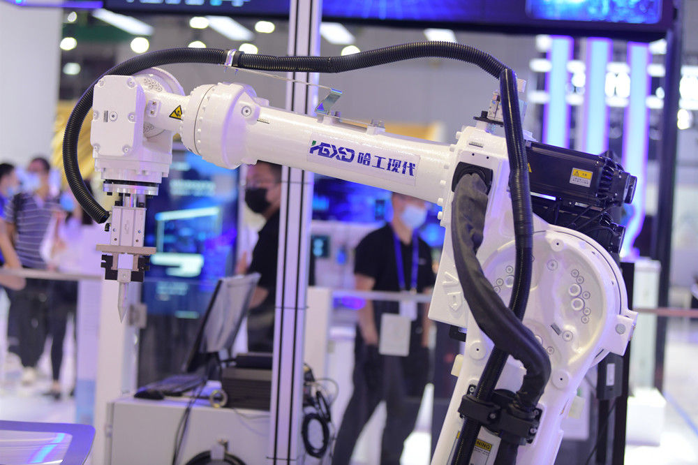 2020工博會(huì)丨“三新”閃耀，哈工智能打造“AI+ROBOT”生態(tài)圈