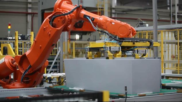 世界頂級工廠“華山論劍”：全球4家，這家企業(yè)代表中國！