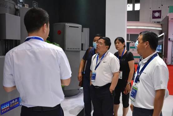 實(shí)力護(hù)航 匠心智造 四季沐歌亮相第21屆全國醫(yī)院建設(shè)大會