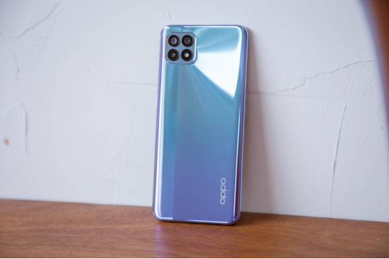 實(shí)力評(píng)測(cè)，表現(xiàn)亮眼！OPPO Reno4 SE超級(jí)閃充更給力