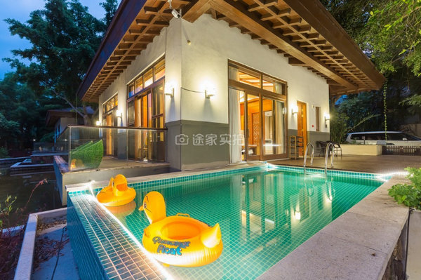 途家十一出游預(yù)測(cè)：訂單量預(yù)計(jì)恢復(fù)去年同期8成，家庭攜寵出游熱情高
