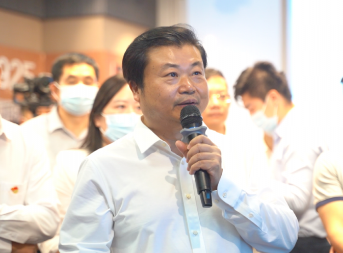貴州黨政代表團(tuán)調(diào)研王老吉扶貧工作 鐘院士再次點贊貴州刺梨