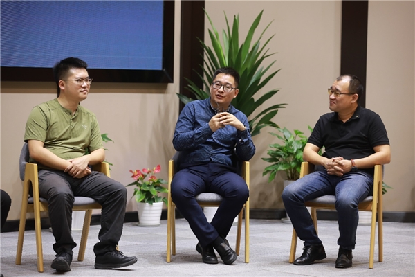 產(chǎn)業(yè)互聯(lián)網(wǎng)崛起，賦能企業(yè)數(shù)字化轉(zhuǎn)型