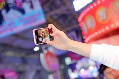抖inCity進(jìn)階的兩年，一場(chǎng)人與城的奇妙之旅