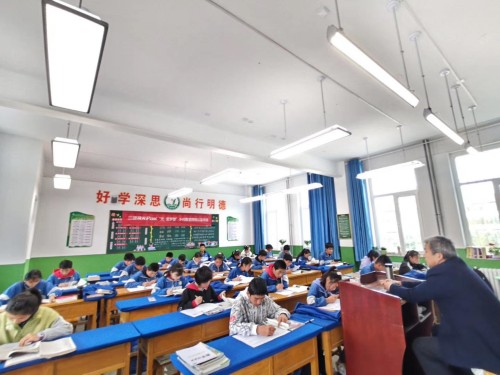 再登央視！三雄極光打造教育扶貧樣本