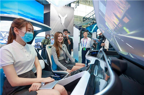 iFree北京車展首映，嵐圖CEO盧放：做高端我們是認(rèn)真的