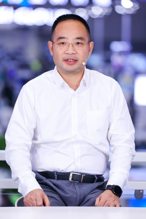 澎湃新聞專訪華為云總裁：華為云如何為千行百業(yè)創(chuàng)造新價(jià)值？