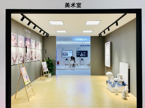 重慶教裝展，三雄極光來勢洶洶洶洶！