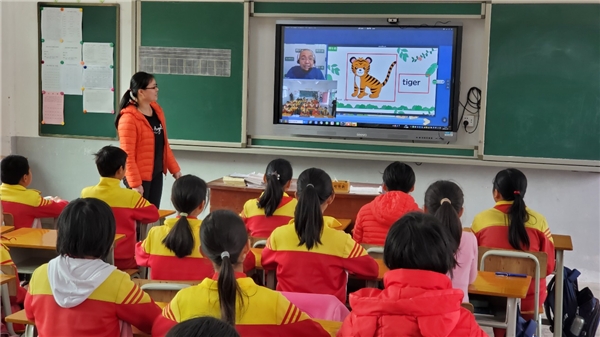阿卡索“雙師課堂”順利推進(jìn)，深創(chuàng)投、阿卡索用行動(dòng)助力教育公益