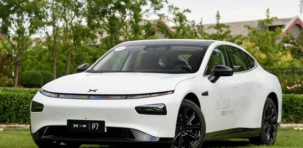 小鵬汽車(chē)P7超長(zhǎng)續(xù)航版打得過(guò)比亞迪漢嗎？雙方在實(shí)戰(zhàn)中一決高下
