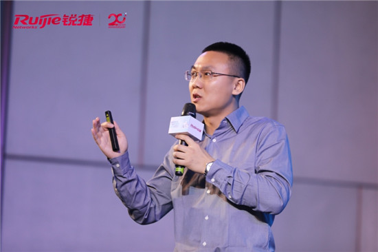 銳捷亮相55屆高博會(huì)，展示“強(qiáng)教學(xué)、智服務(wù)、簡(jiǎn)網(wǎng)絡(luò)”的智慧校園新藍(lán)圖