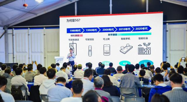 11月16日，中國(guó)電子元器件廠商集體亮相第96屆中國(guó)電子展