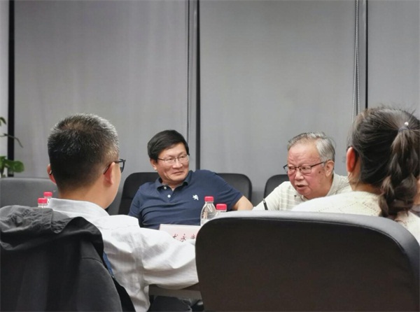 中國3G之父李世鶴蒞臨云軸科技，產(chǎn)品化私有云獲認(rèn)可