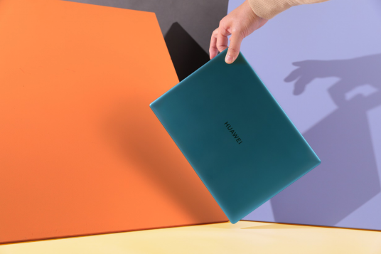 圣誕送禮攻略：華為MateBook X，一份時(shí)髦又有溫度的圣誕禮物