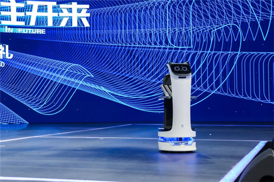 普渡機器人助力2020全球5G應(yīng)用大賽