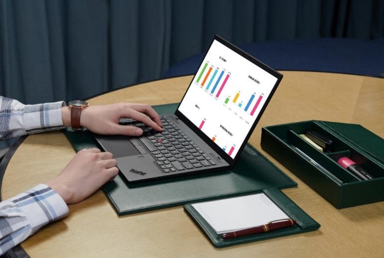 榮獲人民網(wǎng)“人民之選匠心獎(jiǎng)”！聯(lián)想ThinkPad X1 Nano以思考進(jìn)化時(shí)代