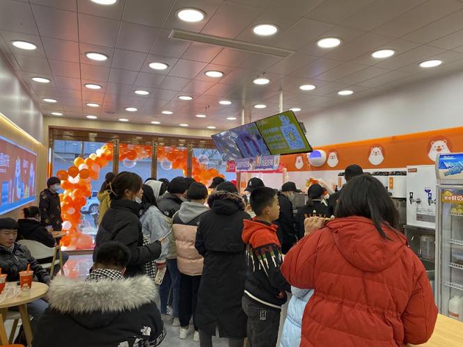 共克時(shí)艱，冰雪時(shí)光免除加盟商600余萬(wàn)元的物料費(fèi)用