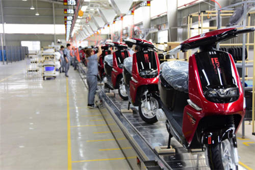 疫情下電動(dòng)車熱銷，天津雅迪為市場提供充足產(chǎn)能保障