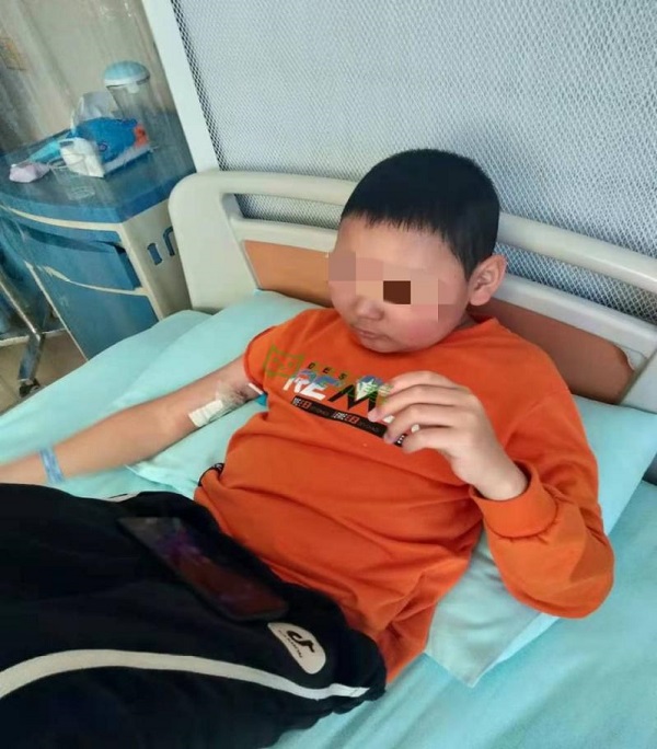 血癌男孩面臨治療困境，輕松集團(tuán)·輕松籌愛心援助助其重拾生命希望