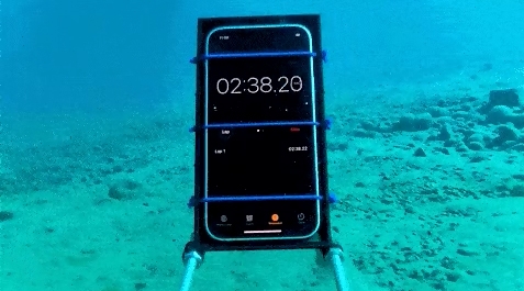 暴力測(cè)試？華為Mate40、蘋果 iPhone12手機(jī)被丟進(jìn)洗衣機(jī)