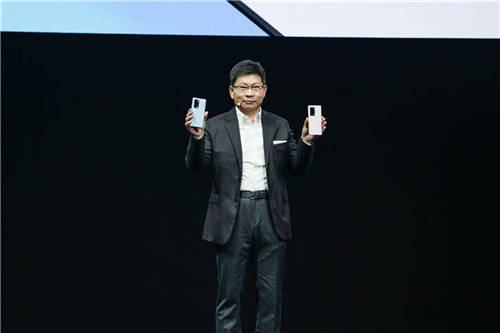 HUAWEI Mate X2發(fā)布，智慧云服務(wù)體驗(yàn)大展想象