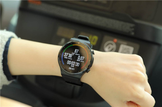 華為Watch GT 2 Pro 系統(tǒng)升級體驗：多了鎖屏密碼，還有這些實用的運動功能