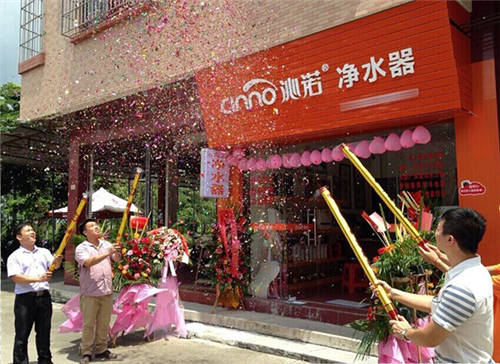 投5萬元開一家凈水器專賣店靠譜嗎？