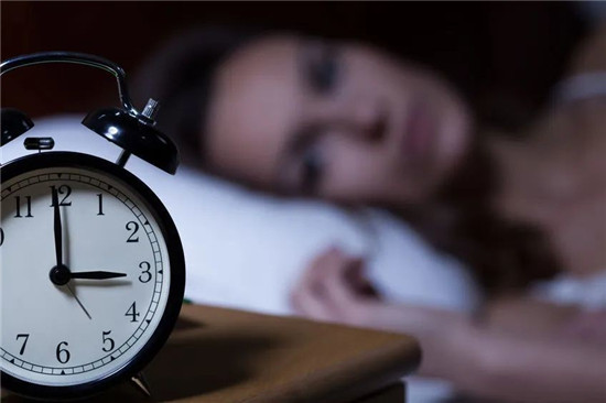 睡眠質(zhì)量差怎么辦？華為穿戴幫你了解睡眠周期