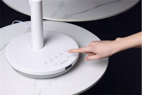 SoleusAir舒樂氏3D季風(fēng)空氣循環(huán)扇：全面空氣循環(huán)，更自然的通風(fēng)換氣