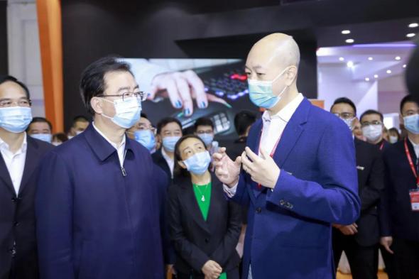 亞馬遜、億貝、新蛋三大電商巨頭“搶灘”福州首屆中國(guó)跨境電商交易會(huì)