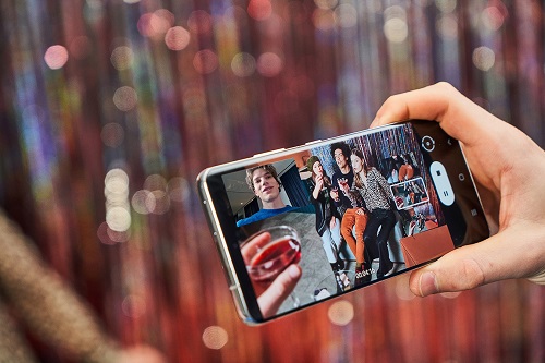 打破常規(guī)才是潮流！三星Galaxy S21 5G系列不只好看