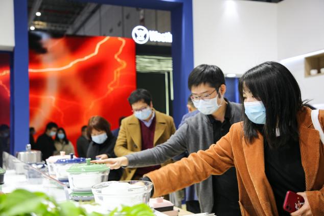 直擊AWE：小家電產(chǎn)品設(shè)計呈現(xiàn)兩極化趨勢，看摩飛如何破局