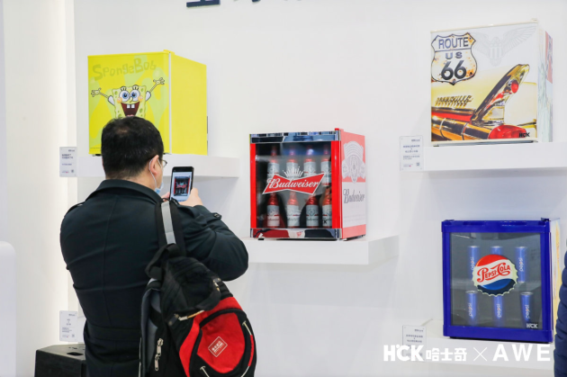 洶涌來襲！HCK哈士奇×百威，一場(chǎng)驚艷家電圈的時(shí)尚視覺
