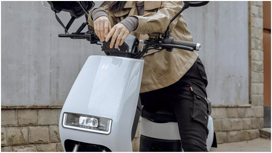 以“超聯(lián)網(wǎng)車機(jī)系統(tǒng)”入局，哈啰電動(dòng)車開辟新賽道超車！