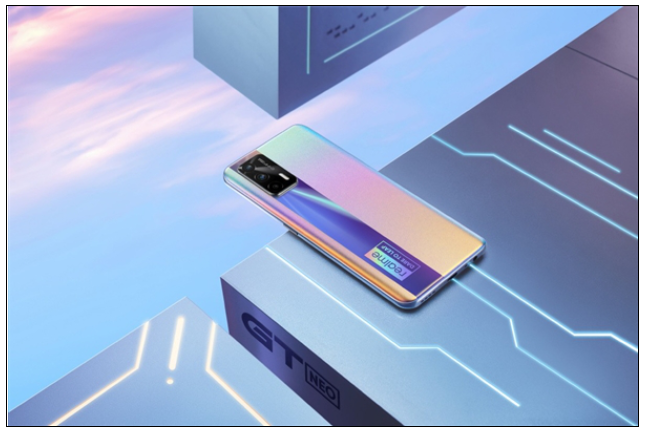 旗艦射門(mén)員來(lái)了！realme GT Neo證件照出爐：65W快充 矩陣三攝
