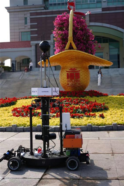 廈門(mén)電信攜手華為利用5G超級(jí)上行技術(shù)，助力廈門(mén)大學(xué)8K+VR直播百年校慶