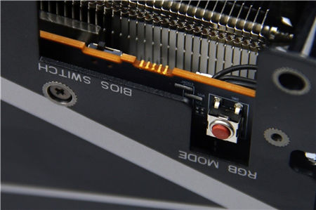 制霸1440P游戲，迪蘭RX 6700 XT 戰(zhàn)神開箱