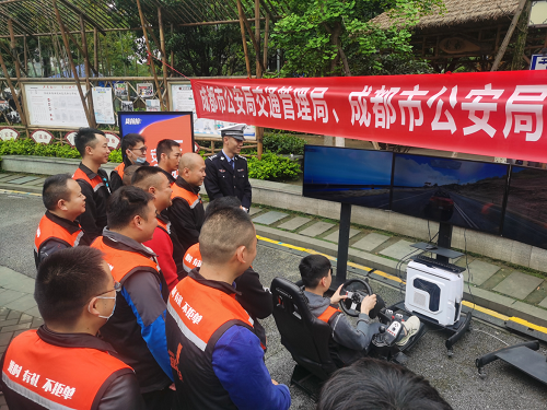 警企合作走社區(qū)，開啟貨拉拉交通安全沉浸式體驗展