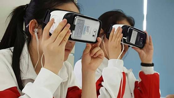 高通耕耘5G毫米波，應(yīng)用前景廣闊，VR教學(xué)讓課堂趣味盎然