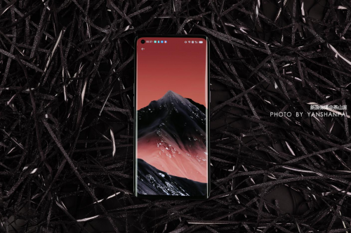 真我X7 Pro至尊版評(píng)測(cè)，2500元內(nèi)唯一曲面屏5G手機(jī)香不香？