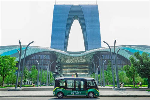立足真實場景商業(yè)化運營！金旅星辰自動駕駛小巴閃耀上海車展
