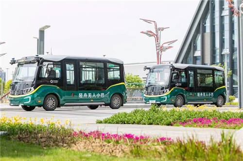 立足真實場景商業(yè)化運營！金旅星辰自動駕駛小巴閃耀上海車展