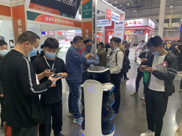 行業(yè)見證，看普渡機器人驚艷北京餐飲采購展覽會