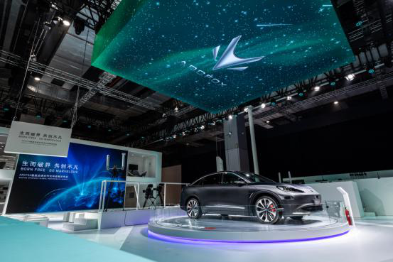 2021上海車展ARCFOX極狐?華為聯(lián)合展臺(tái)最強(qiáng)攻略來(lái)襲