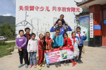 “科技+農(nóng)戶+企業(yè)”，廣藥集團板藍(lán)根公益關(guān)愛不停歇