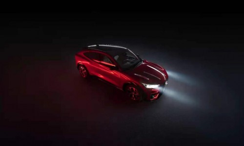 福特電馬PK特斯拉Model Y，談?wù)勱P(guān)于電動車的那些事兒