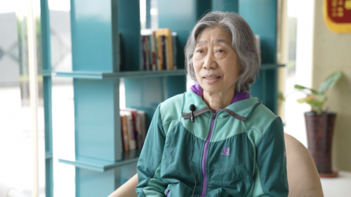 為笑容加冕，72歲阿姨今順利摘掉牙套